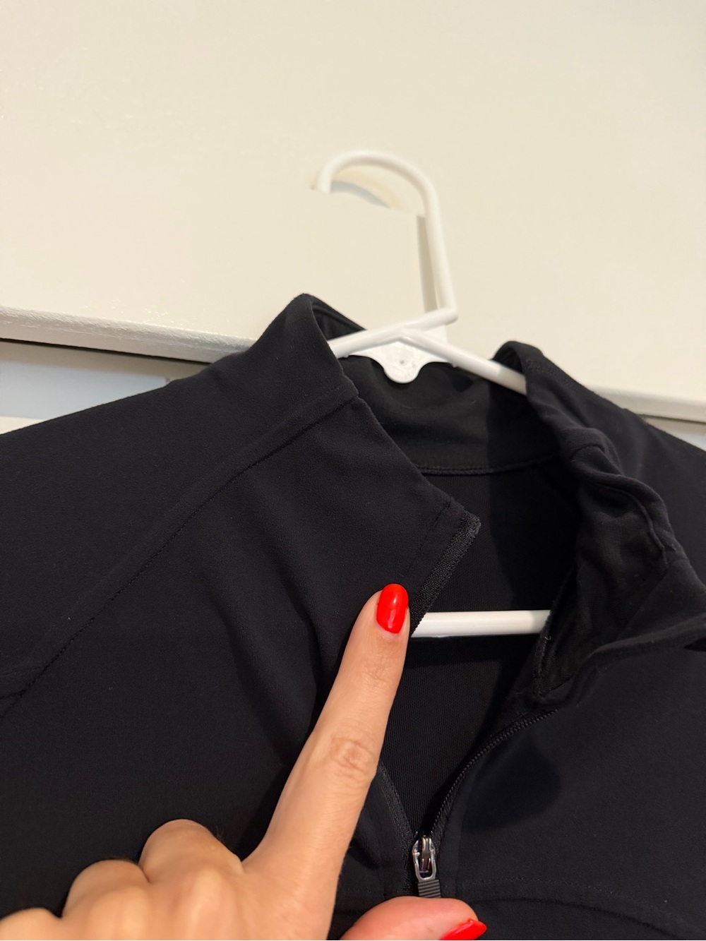 lululemon athletica Define Cropped Black Fitted Zip-Up Jacket Nulu - Picture 15 of 16